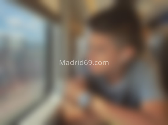 Alejandro, recién llegado a la ciudad. 648100675. Citas en MADRID, MADRID. www.madrid69.com.