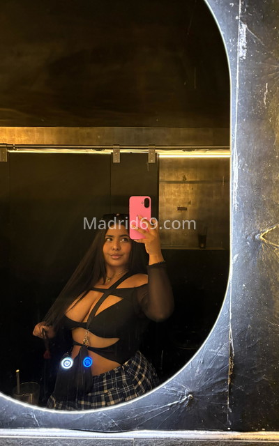 Emma, colombiana. 664299854. Citas en MADRID, MADRID. www.madrid69.com.