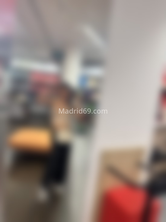 Evelyn Hidalgo, trans latina . 607680295. Citas en MADRID, MADRID. www.madrid69.com.