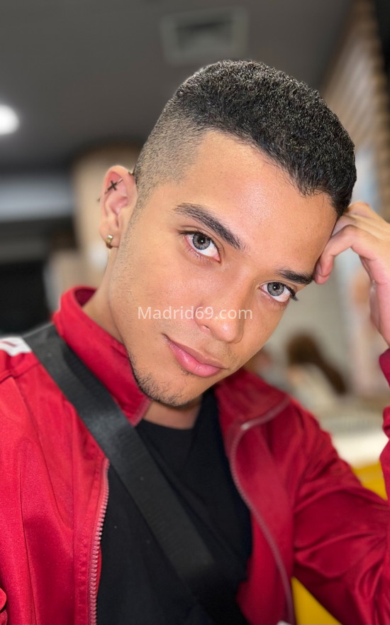 Matías, venezolano jovencito. 658168866. Citas en MADRID, MADRID. www.madrid69.com.