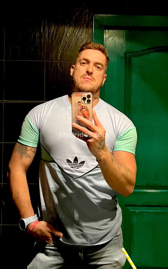 Briam, pelirrojo latino. 624846964. Citas en MADRID, MADRID. www.madrid69.com. Briam, pelirrojo latino. 624846964. Citas en MADRID, MADRID. www.madrid69.com.