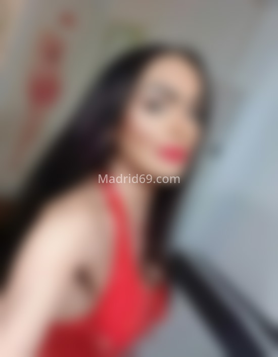 Claudia Moura, chica trans brasileña. 603620712. Citas en MADRID, MADRID. www.madrid69.com.
