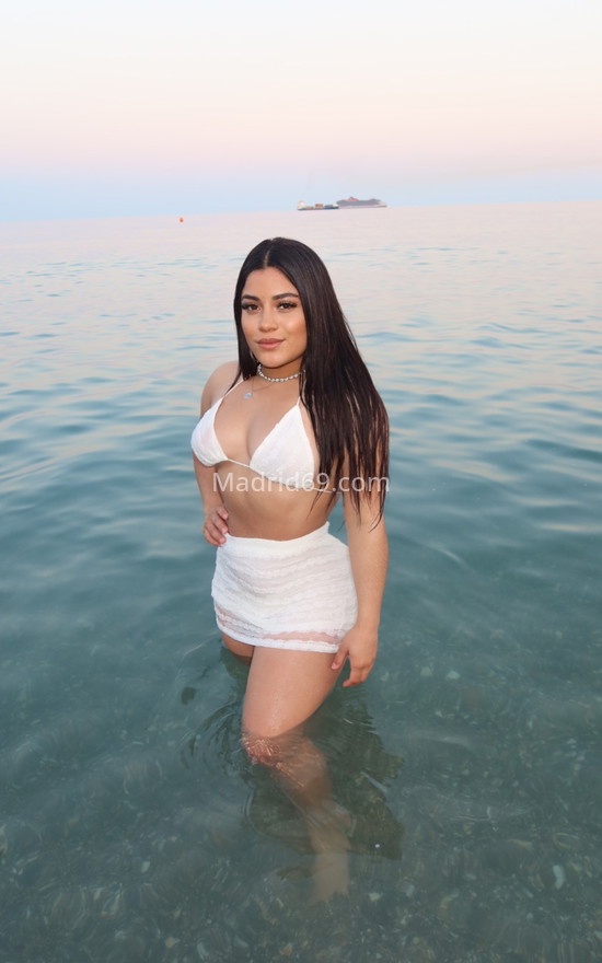 Sashari, jovencita venezolana. 634795694. Citas en MADRID, MADRID. www.madrid69.com.