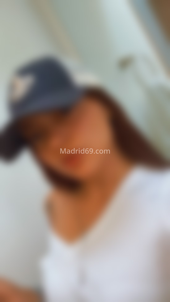 Sofia, morena de Medellín . 652283637. Citas en MADRID, MADRID. www.madrid69.com.