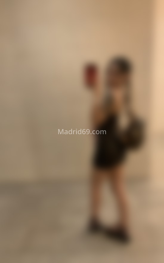 Sofia, morena de Medellín . 652283637. Citas en MADRID, MADRID. www.madrid69.com.