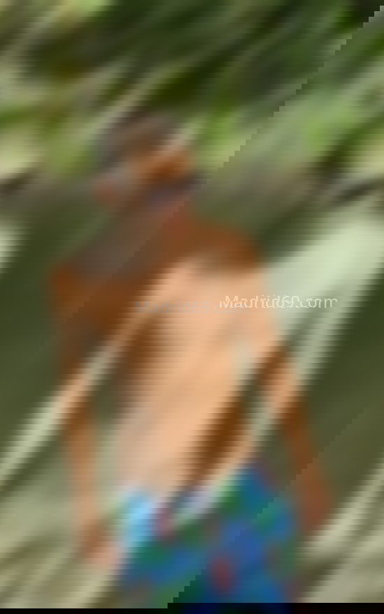Joven latino en la ciudad. 674686162. Citas en MADRID, MADRID. www.madrid69.com.