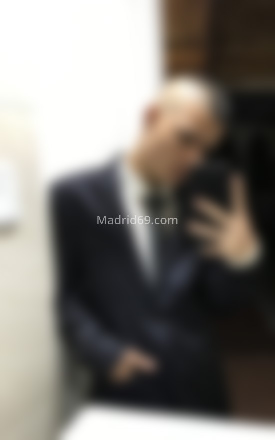 Joven latino en la ciudad. 674686162. Citas en MADRID, MADRID. www.madrid69.com.