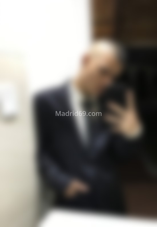 Joven latino en la ciudad. 674686162. Citas en MADRID, MADRID. www.madrid69.com.