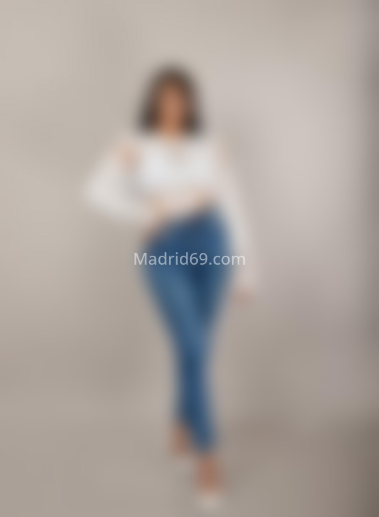 Nicole, joven venezolana. 631434462. Citas en MADRID, MADRID. www.madrid69.com.