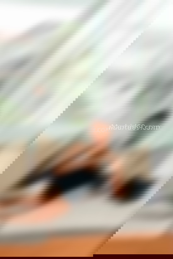 Esmeralda, joven y guapa brasileña . 612234265. Citas en MADRID, MADRID. www.madrid69.com.