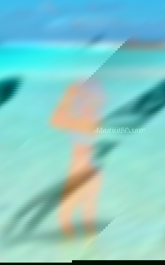 Esmeralda, joven y guapa brasileña . 612234265. Citas en MADRID, MADRID. www.madrid69.com.