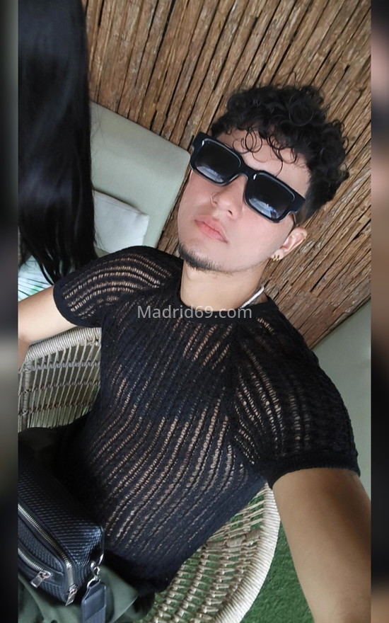 Andy, joven colombiano. 678532891. Citas en MADRID, MADRID. www.madrid69.com.