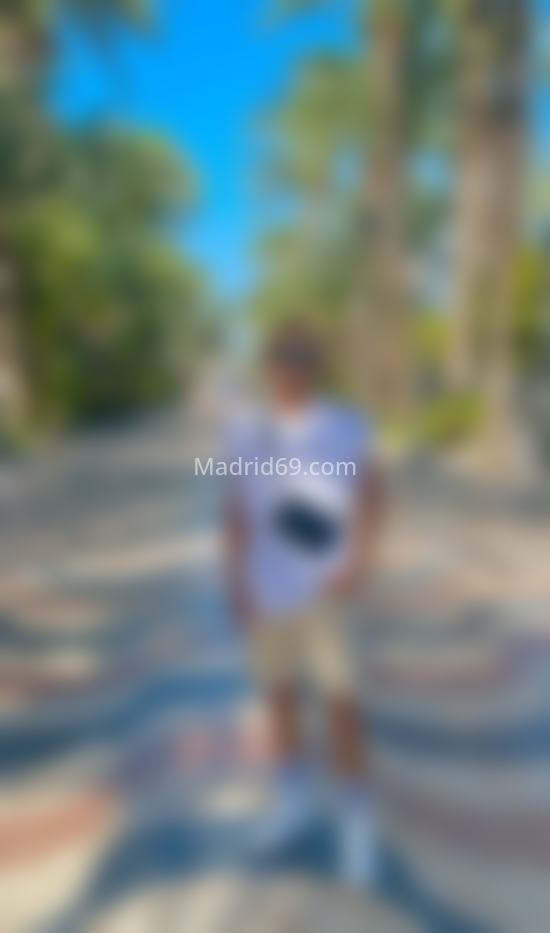 Manuel, joven latino . 637065233. Citas en MADRID, MADRID. www.madrid69.com.