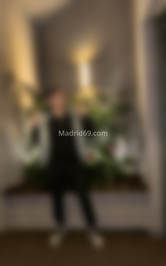 Manuel, joven latino . 637065233. Citas en MADRID, MADRID. www.madrid69.com.