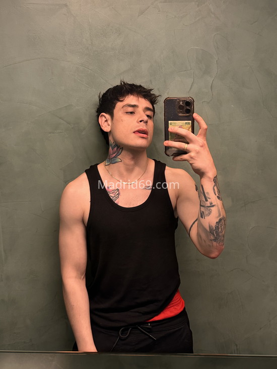 Dave, chico latino descomplicado. 664456169. Citas en MADRID, MADRID. www.madrid69.com.