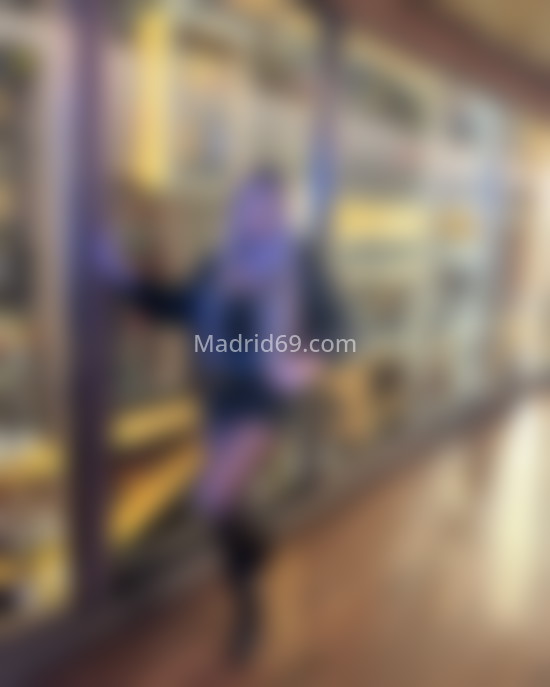 Jade, joven rubia brasileña. 611386126. Citas en MADRID, MADRID. www.madrid69.com.