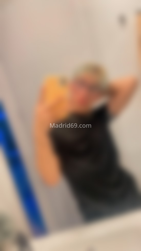 Ken, joven venezolano. 675418141. Citas en MADRID, MADRID. www.madrid69.com.