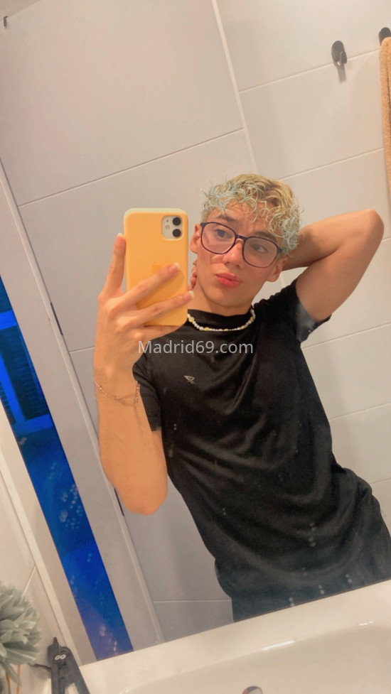 Ken, joven venezolano. 675418141. Citas en MADRID, MADRID. www.madrid69.com.