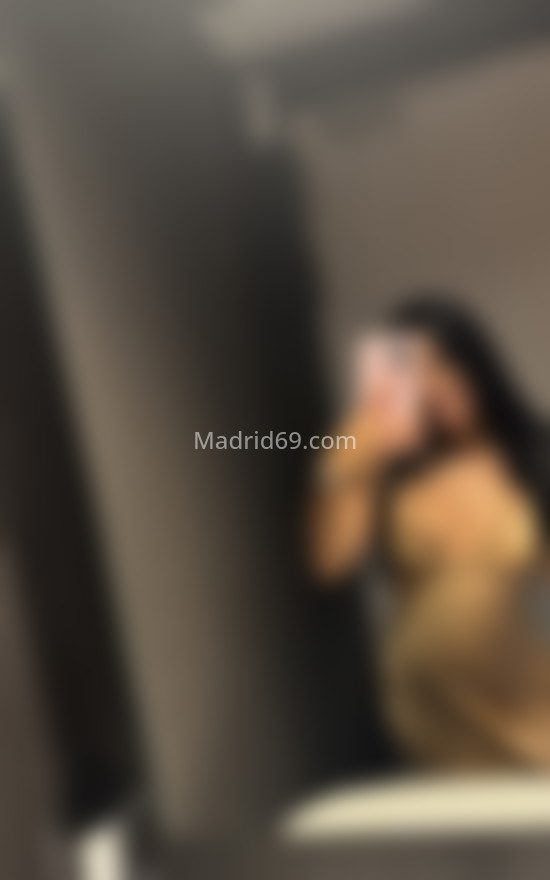 Sofia, joven colombiana . 677373040. Citas en MADRID, MADRID. www.madrid69.com.