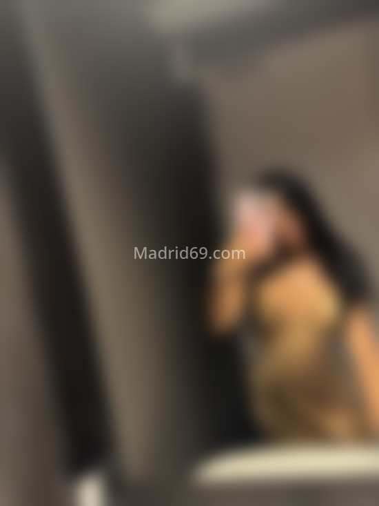 Sofia, joven colombiana . 677373040. Citas en MADRID, MADRID. www.madrid69.com.