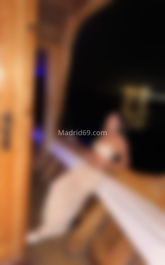 Sofia, joven colombiana . 677373040. Citas en MADRID, MADRID. www.madrid69.com.