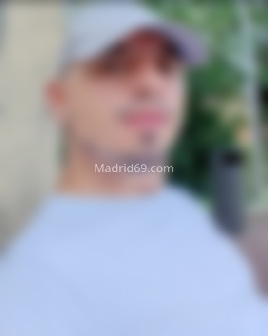 Esteban, colombiano 27 años. 602805568. Citas en MADRID, MADRID. www.madrid69.com.