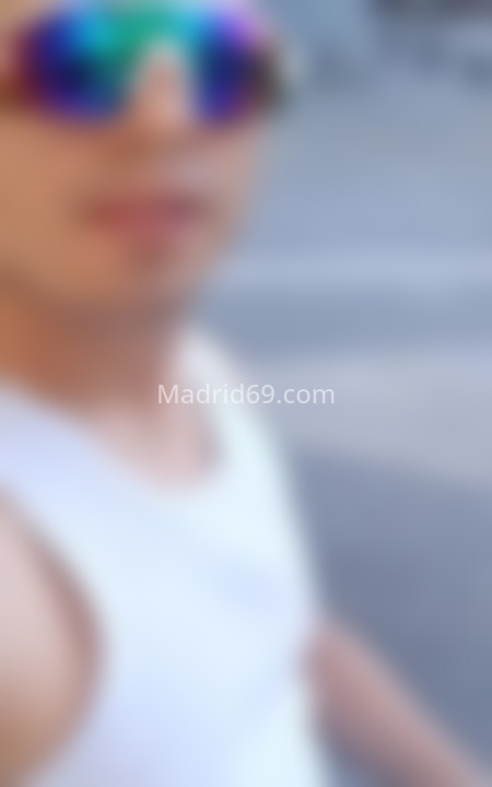 Esteban, colombiano 27 años. 602805568. Citas en MADRID, MADRID. www.madrid69.com.