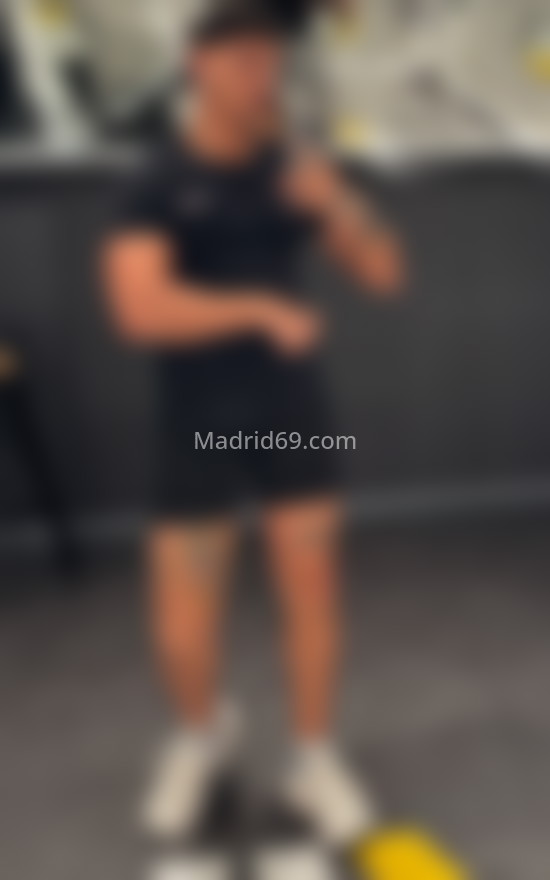 Cristian, joven deportista español. 666293312. Citas en MADRID, MADRID. www.madrid69.com.