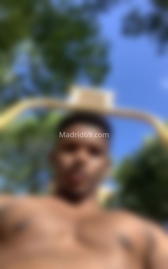 David, caribeño de piel morena . 626021185. Citas en MADRID, MADRID. www.madrid69.com.