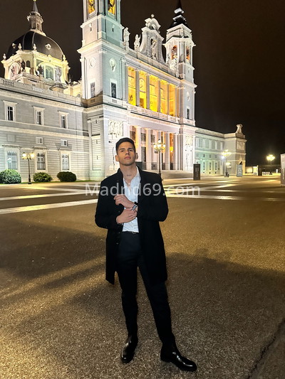 Mateo, joven latino. 689773392. Citas en MADRID, MADRID. www.madrid69.com.