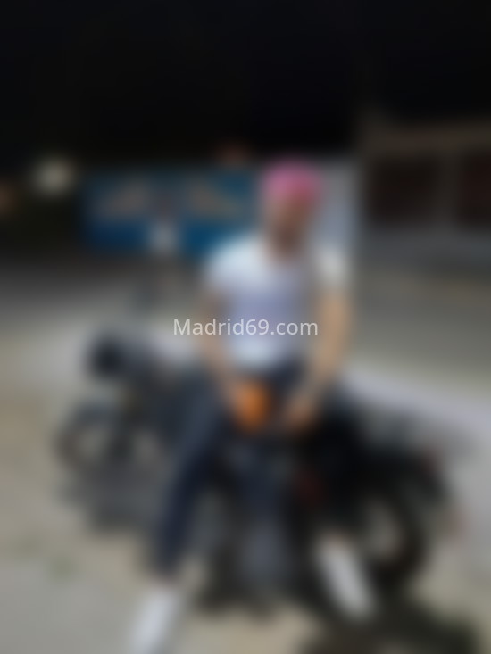 Jair, chico latino. 609391096. Citas en MADRID, MADRID. www.madrid69.com.