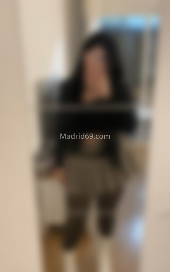 Valentina, encantadora jovencita. 613925604. Citas en MADRID, MADRID. www.madrid69.com.