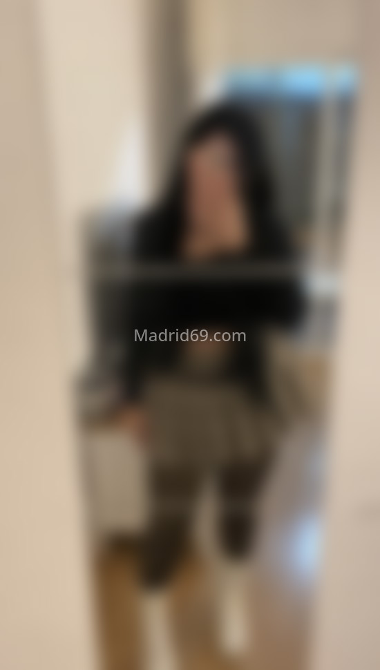 Valentina, encantadora jovencita. 613925604. Citas en MADRID, MADRID. www.madrid69.com.