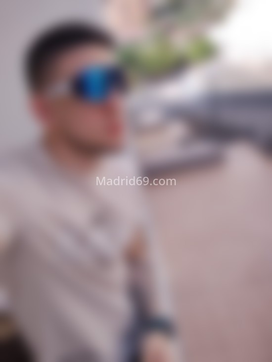 Yeff, latino. 602441285. Citas en MADRID, MADRID. www.madrid69.com.