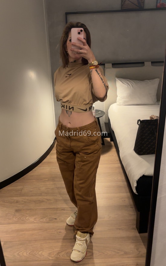 María, española tatuada. 675165356. Citas en MADRID, MADRID. www.madrid69.com.