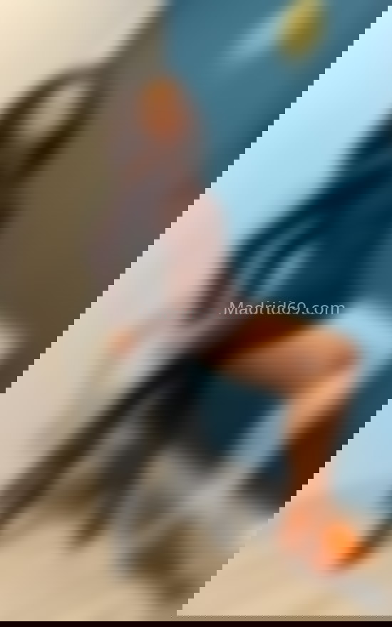 Elisa, jovencita dulce y cariñosa. 662493829. Citas en MADRID, MADRID. www.madrid69.com.