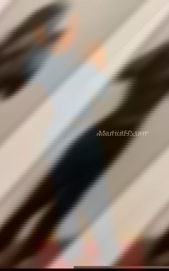 Daniela, estudiante de 21 años. 613327679. Citas en MADRID, MADRID. www.madrid69.com.