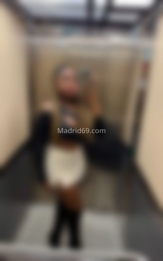 Sara, jovencita de 20 años. 641982840. Citas en MADRID, MADRID. www.madrid69.com.