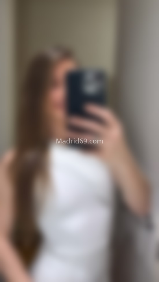 Júlia, brasileña 27 años             . 612284088. Citas en MADRID, MADRID. www.madrid69.com.