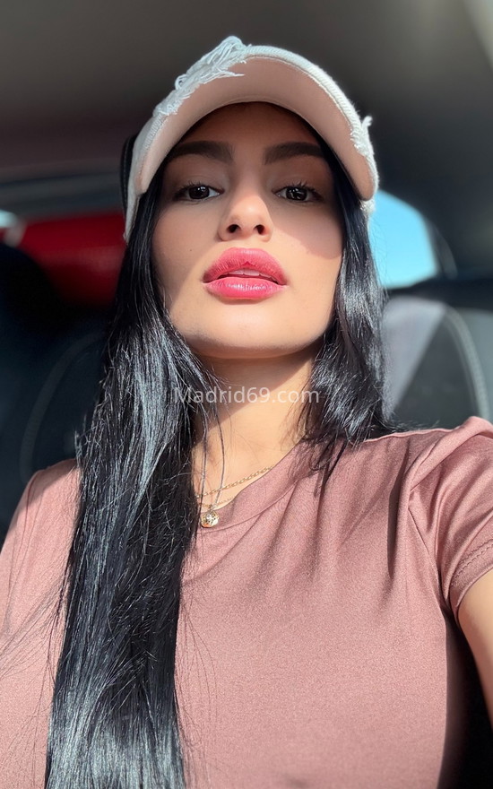 Katalina, joven y guapa colombiana . 672965399. Citas en MADRID, MADRID. www.madrid69.com.