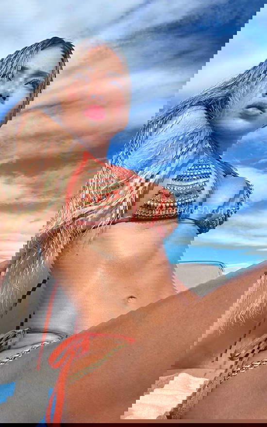 Divina y hermosa rubia colombiana. 671196817. Citas en MADRID, MADRID. www.madrid69.com.