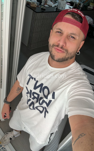 Jontan, latino muy masculino. 624035119. Citas en MADRID, MADRID. www.madrid69.com.